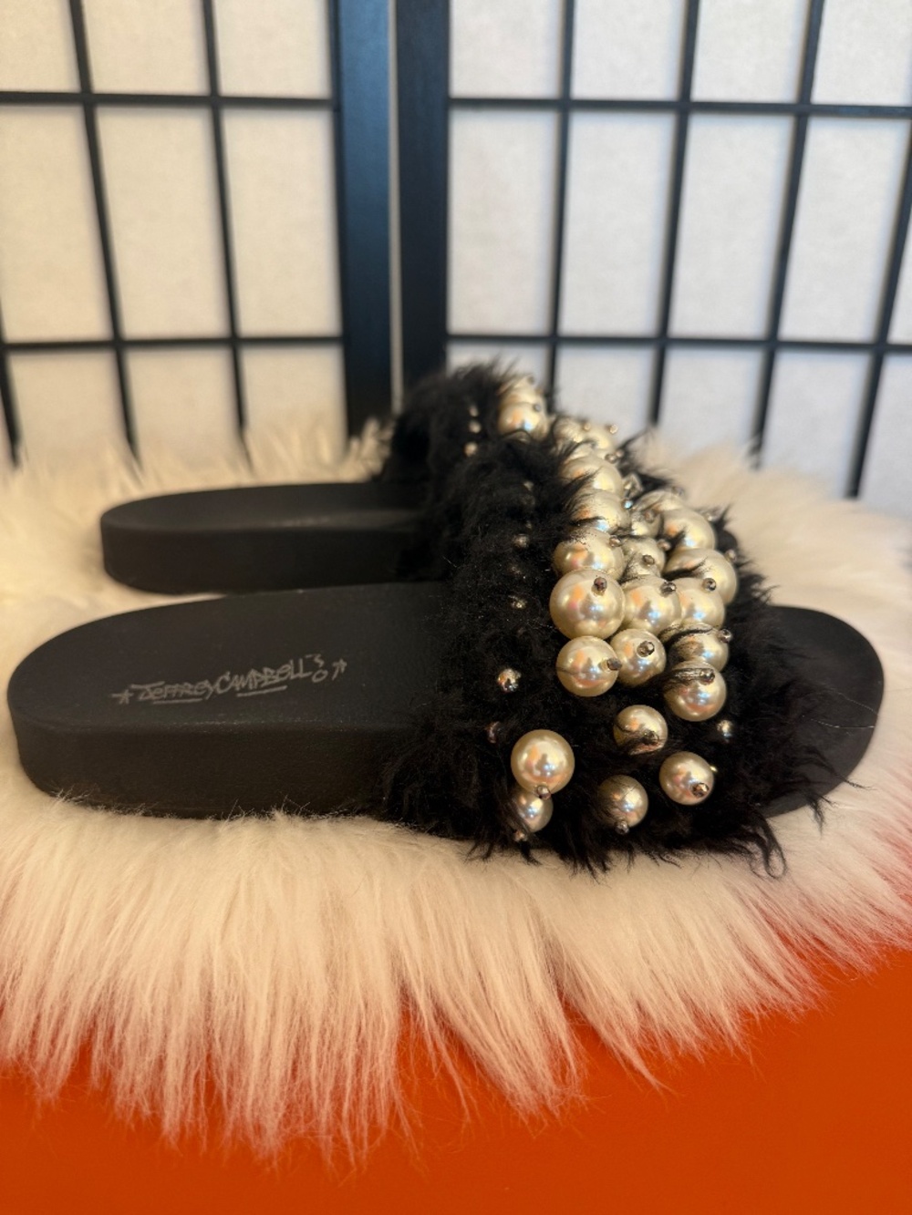 Jeffrey Campbell Jova Pearl Slides - Picture 3 of 5